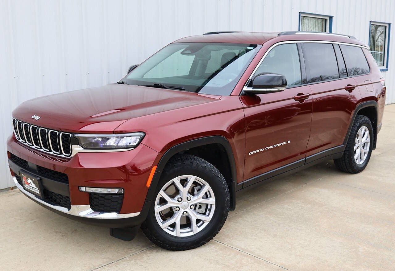2021 Jeep Grand Cherokee L Limited 4x4 4dr SUV's photo