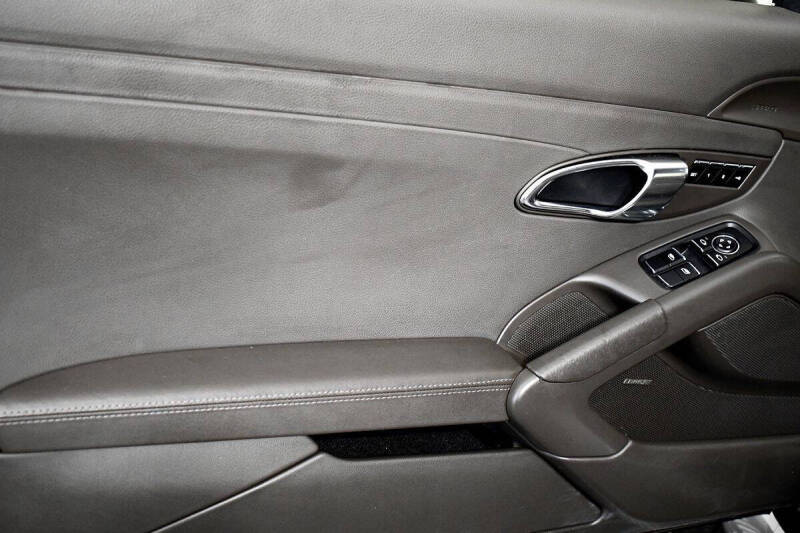 2017 Porsche 718 Cayman S