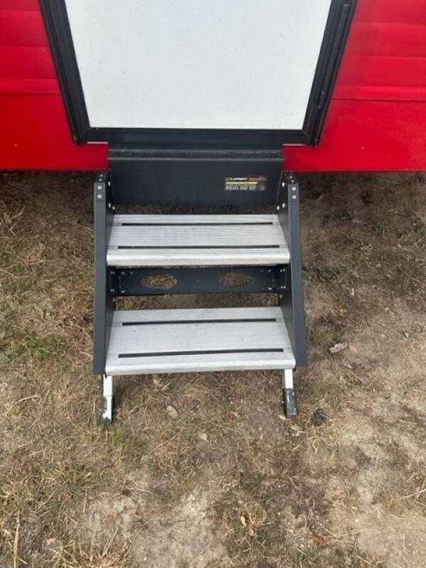 2025 Riverside RV Retro 185RK
