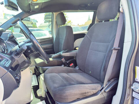 2016 Dodge Grand Caravan SE