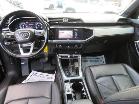 2020 Audi Q3 quattro Premium 45 TFSI