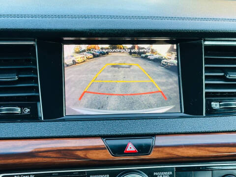 2018 Kia Cadenza Premium