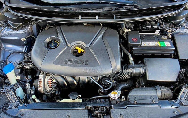 2016 Kia Forte5 LX