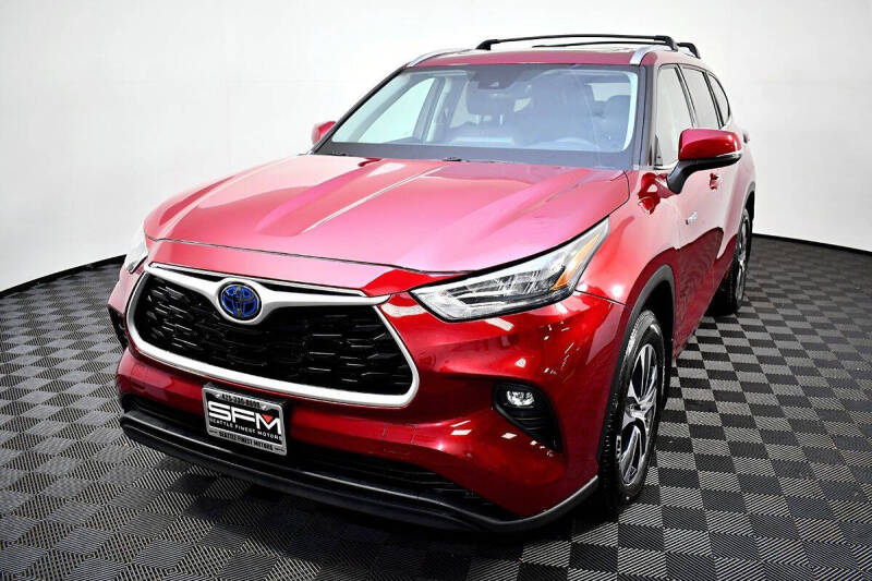 2020 Toyota Highlander Hybrid XLE