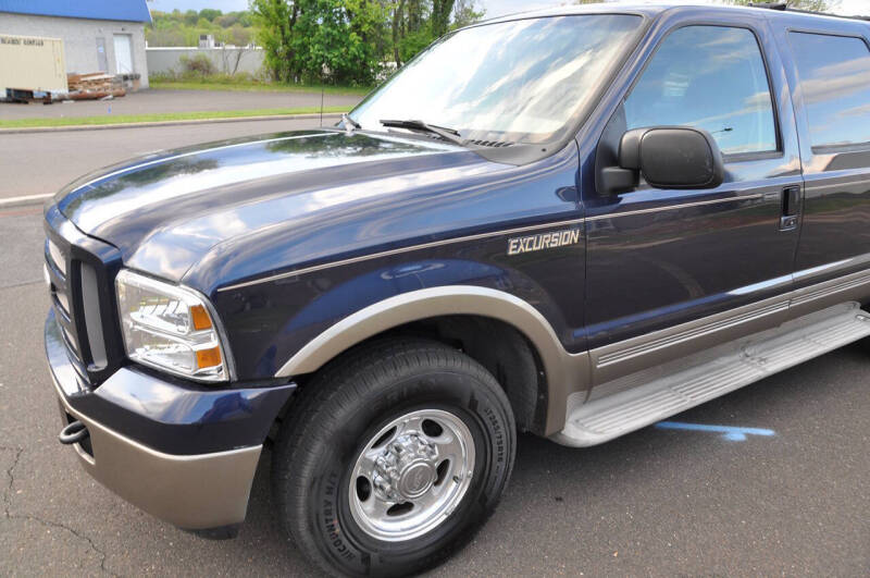 2005 Ford Excursion Eddie Bauer