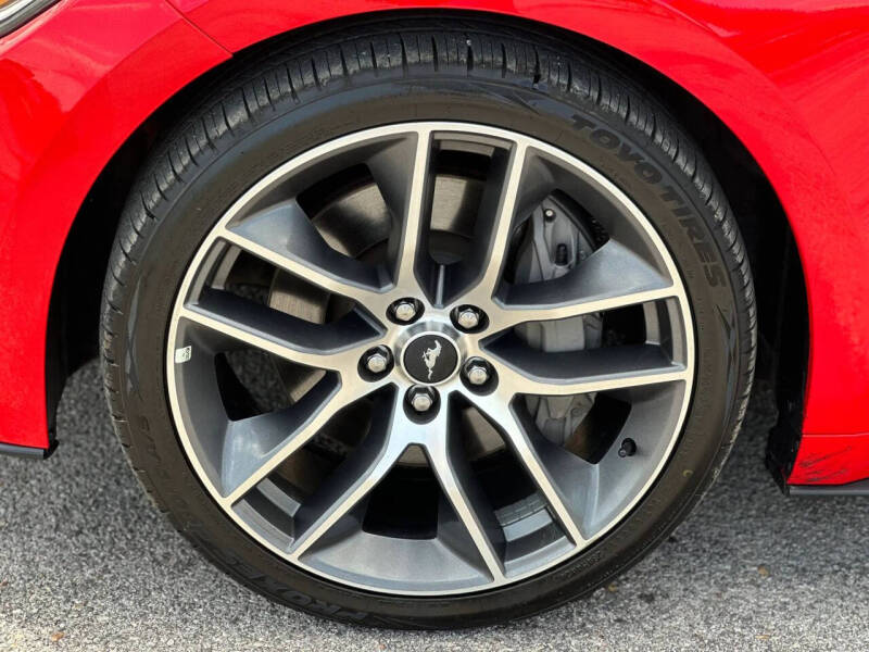 2017 Ford Mustang GT Premium