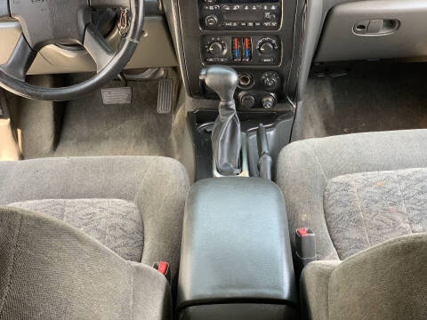 2004 GMC Envoy SLE