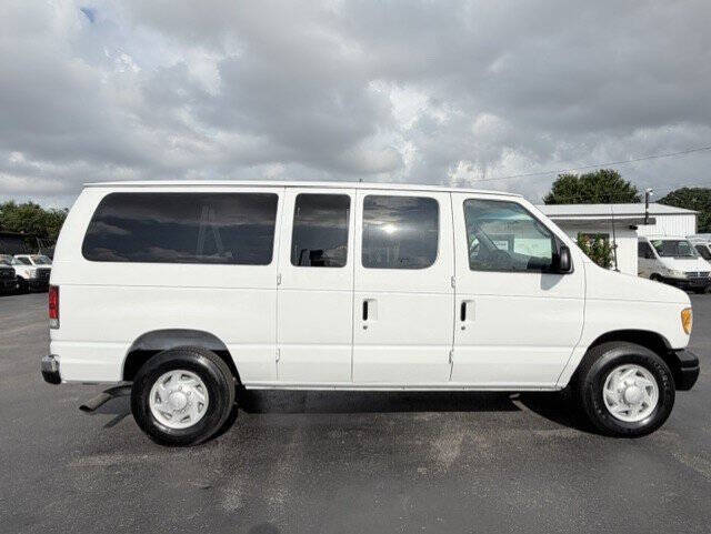 2001 Ford E-Series