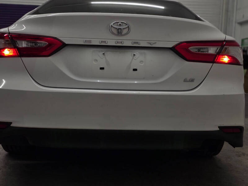 2018 Toyota Camry LE