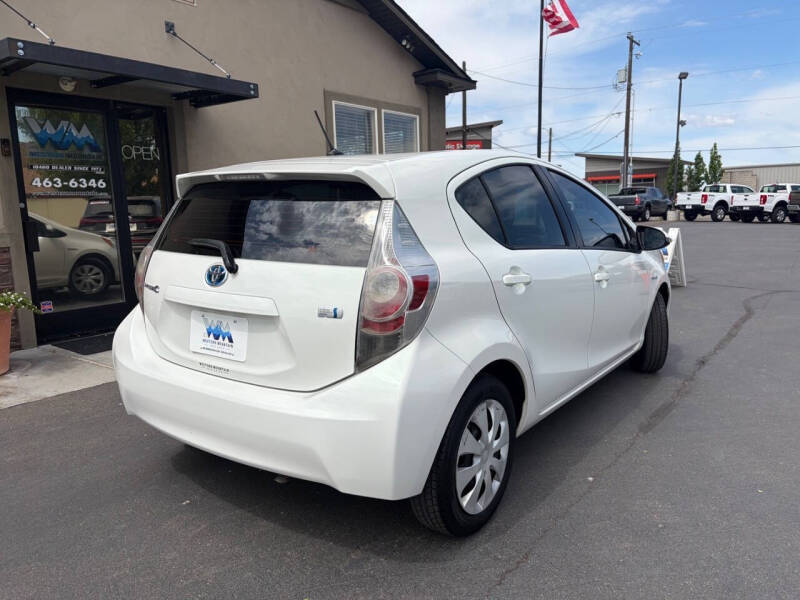 2013 Toyota Prius c Two