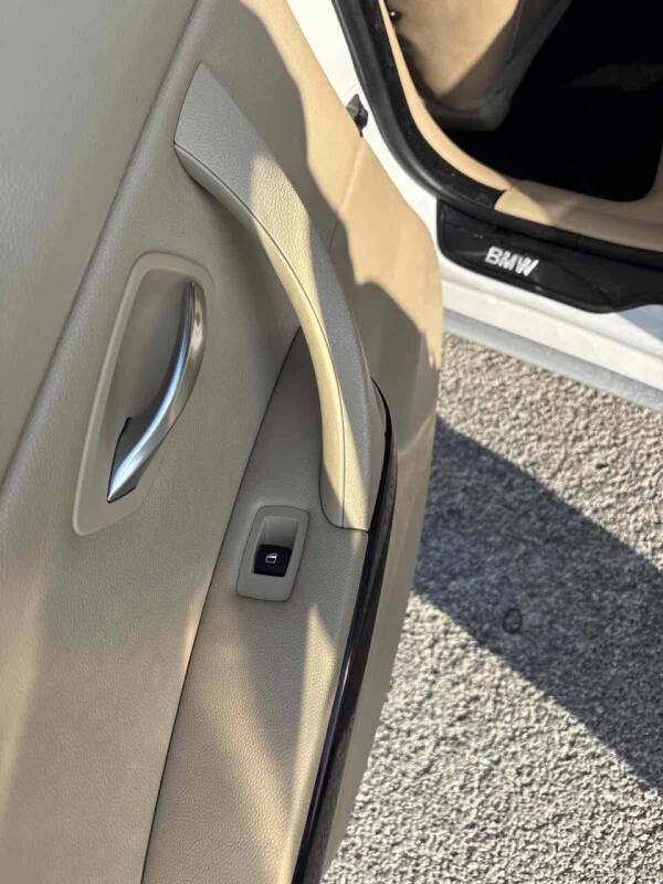 2006 BMW 3 Series 325i