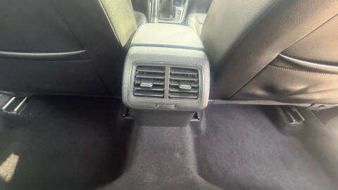 2017 Volkswagen Golf TSI Wolfsburg Edition