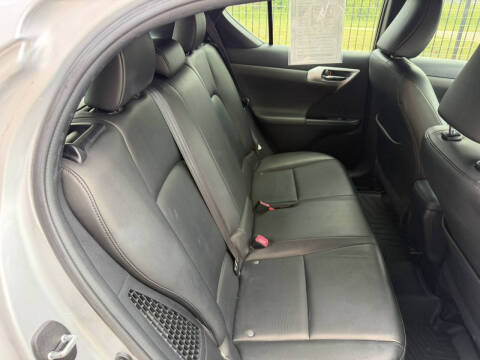 2013 Lexus CT 200h