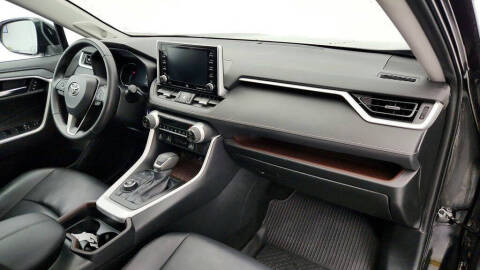 2020 Toyota RAV4 Limited