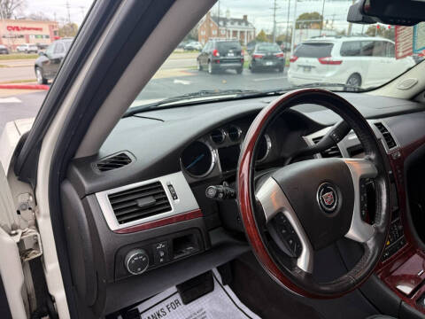 2011 Cadillac Escalade Premium