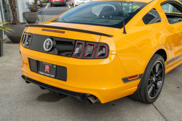 2013 Ford Mustang 9
