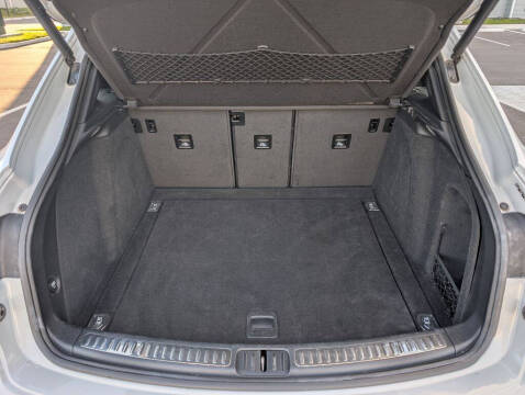 2018 Porsche Macan S