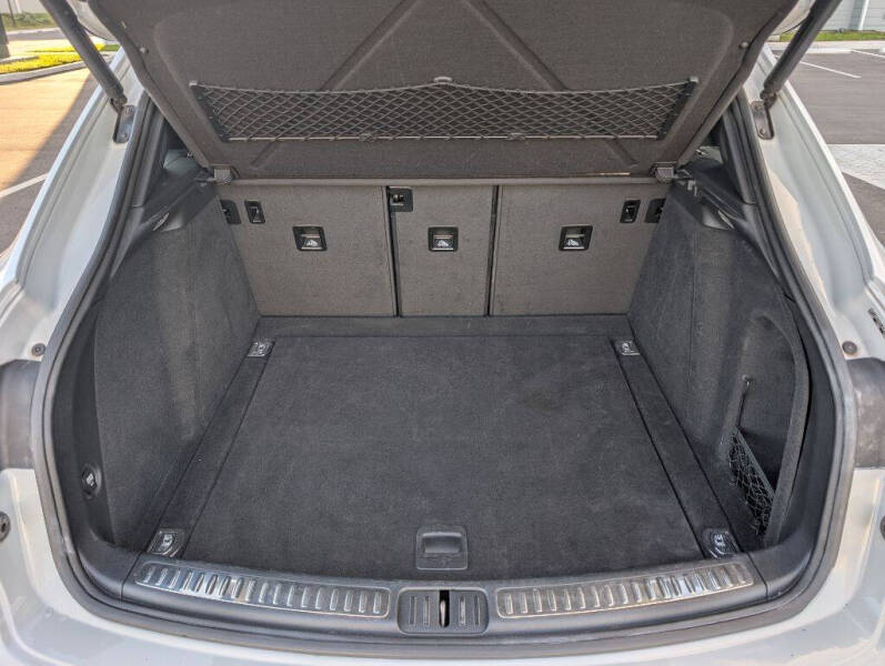 2018 Porsche Macan S