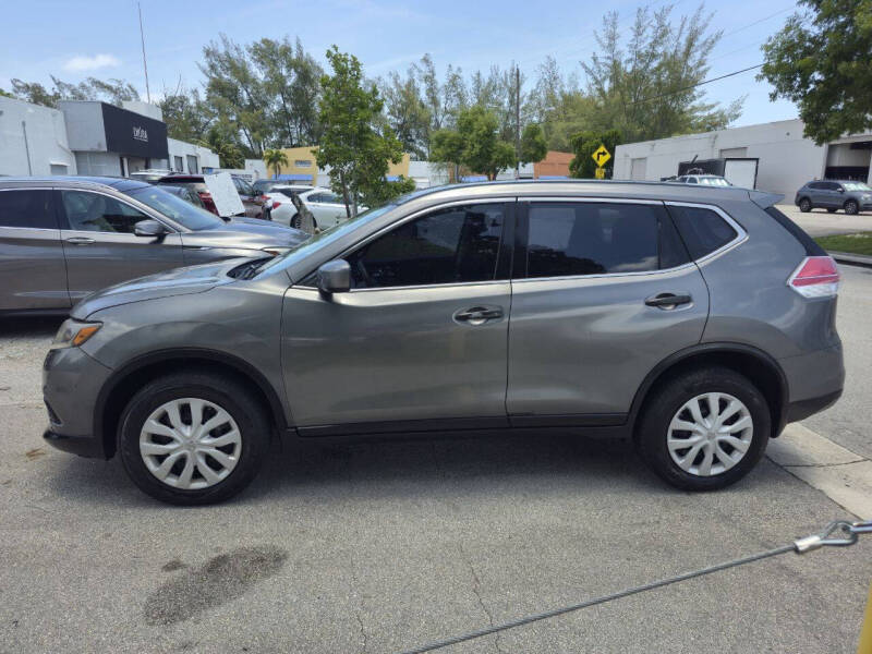 2016 Nissan Rogue SV