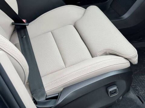 2025 Volvo EX90 Twin Plus 7P