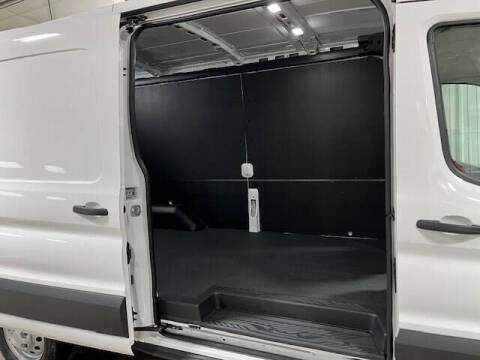 2025 Ford Transit 250