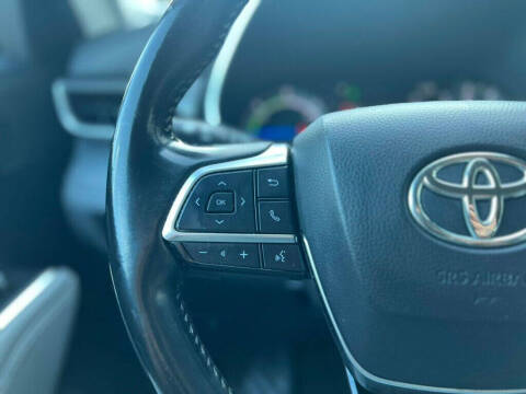 2021 Toyota Highlander Hybrid XLE