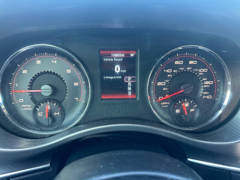 2013 Dodge Charger SE