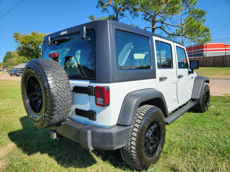 2017 Jeep Wrangler Unlimited Sport RHD