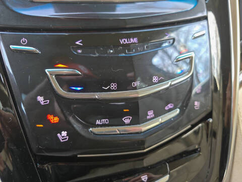 2018 Cadillac Escalade Luxury