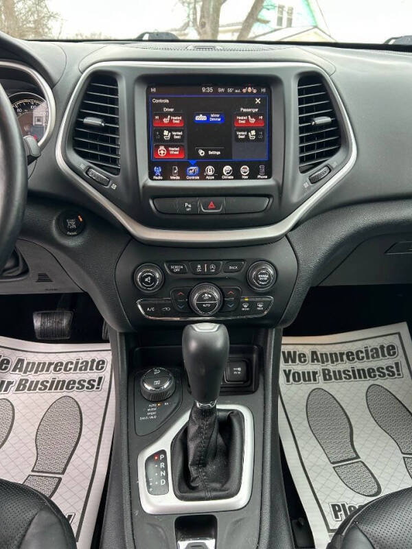 2016 Jeep Cherokee Overland