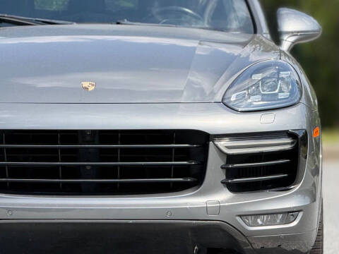 2017 Porsche Cayenne S