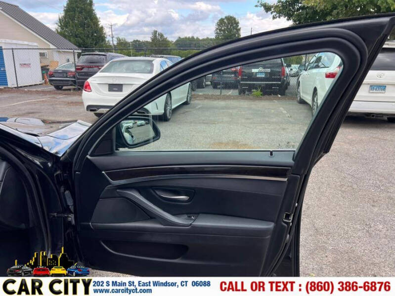 2016 BMW 5 Series 528i xDrive