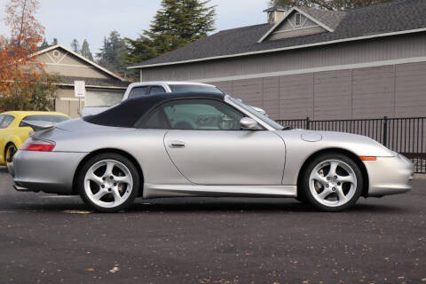 2003 Porsche 911 Carrera 4