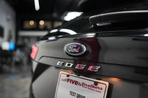 2023 Ford Edge Titanium