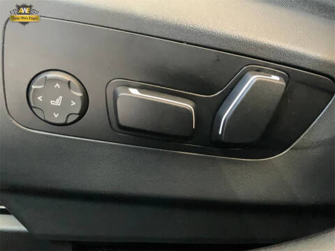 2025 BMW 5 Series 530i