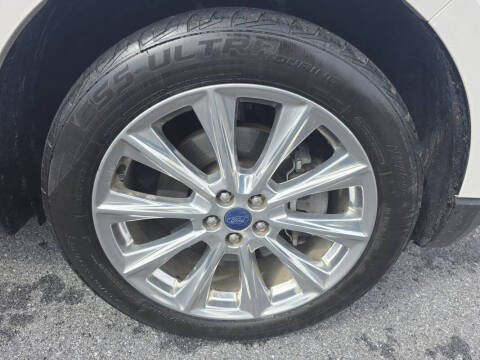 2017 Ford Edge Titanium