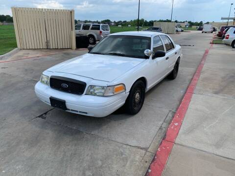 2009 Ford Crown Victoria for sale at Demetry Automotive in Houston TX