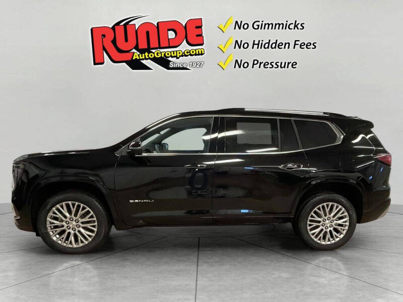 2026 GMC Acadia Denali