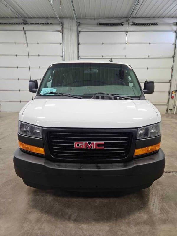 2018 GMC Savana 2500