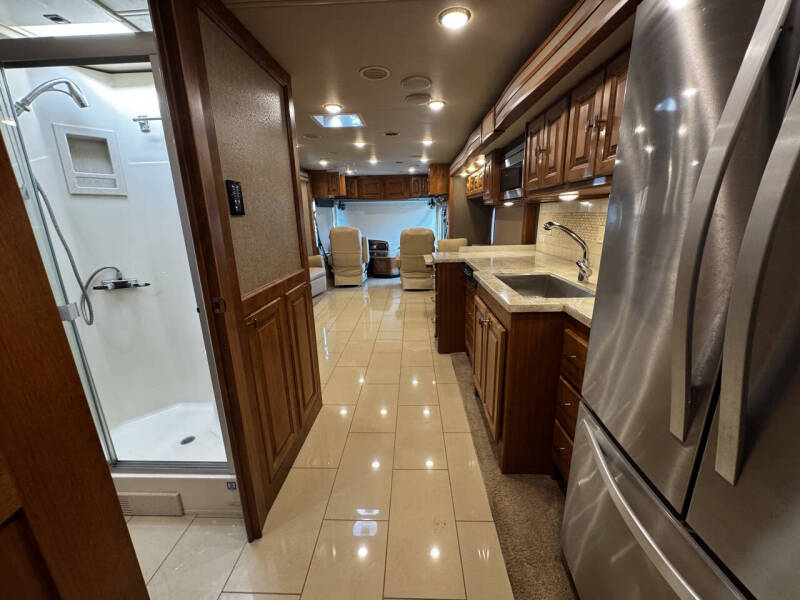 2018 Tiffin Allegro RED