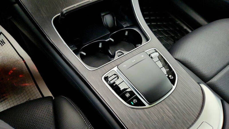 2022 Mercedes-Benz GLC GLC 300 4MATIC