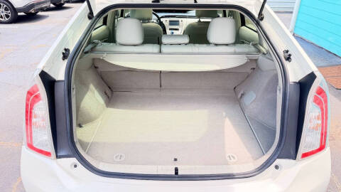 2013 Toyota Prius Two