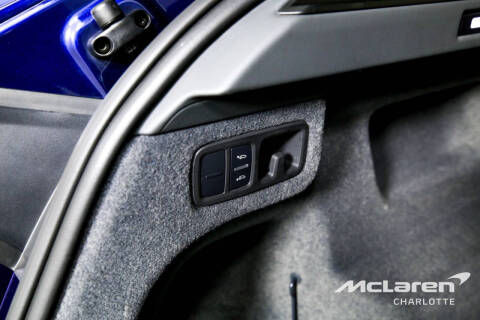 2020 Lamborghini Urus