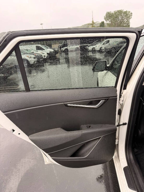 2024 Kia Niro EV Wind