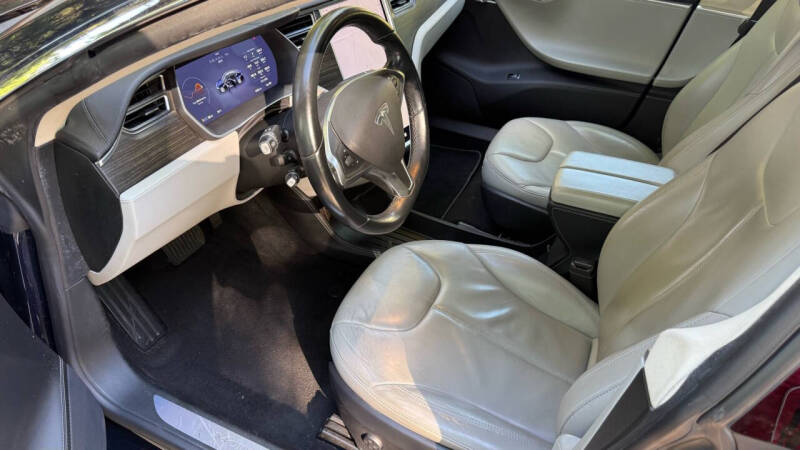 2014 Tesla Model S 85