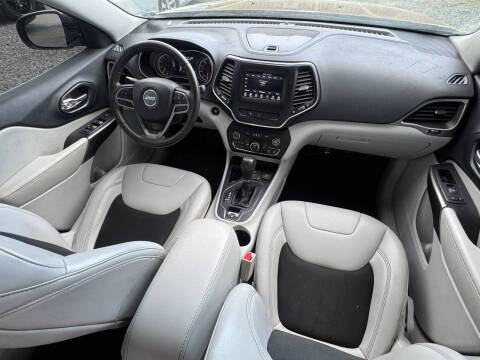 2020 Jeep Cherokee Latitude Plus