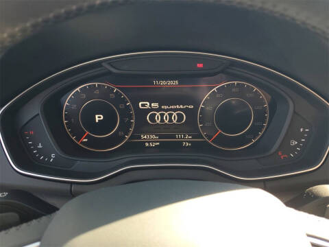 2020 Audi Q5 quattro Premium Plus 45 TFSI