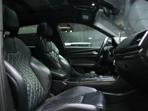 2019 Audi SQ5 3.0T quattro Premium Plus