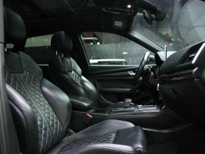 2019 Audi SQ5 3.0T quattro Premium Plus