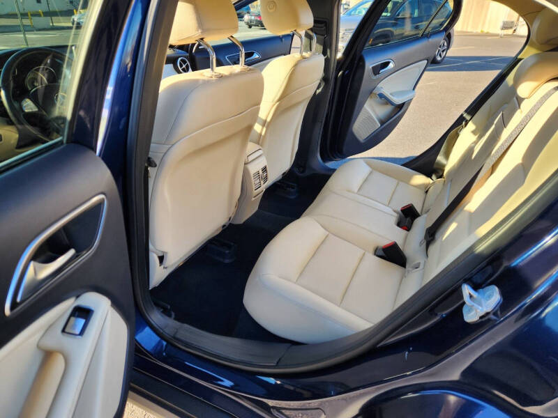 2017 Mercedes-Benz GLA GLA 250 4MATIC